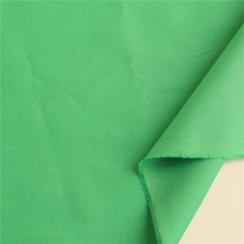 日本紐釦貿易 ブロード生地 無地 巾約112cm 1mカット ライトグリーン B64500-54-1M 1枚（ご注文単位1枚）【直送品】