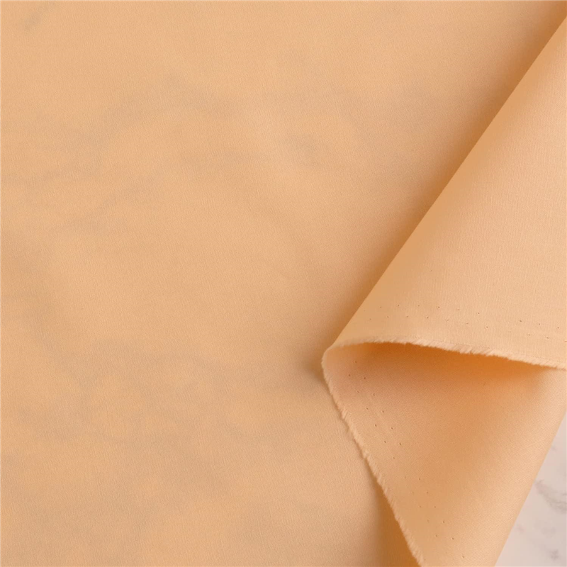 日本紐釦貿易 ブロード生地 無地 巾約112cm 3mカット クリームピンク B64500-64-3M 1枚（ご注文単位1枚）【直送品】