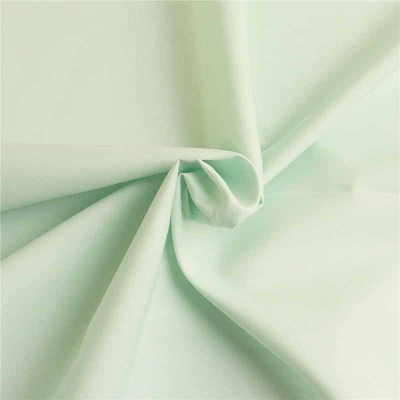 日本紐釦貿易 ブロード生地 無地 巾約112cm 4mカット ミントグリーン B64500-7-4M 1枚（ご注文単位1枚）【直送品】