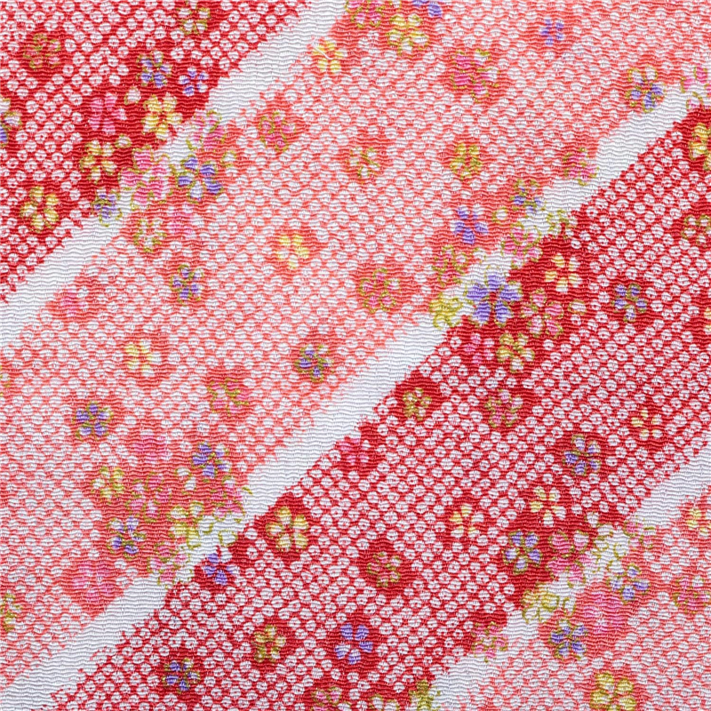 >日本紐釦貿易 ちりめん 金彩 鹿の子絞りと桜 ピンク 巾約70cm×2ｍ切売カット GMK32-02-2M 1枚（ご注文単位1枚）【直送品】