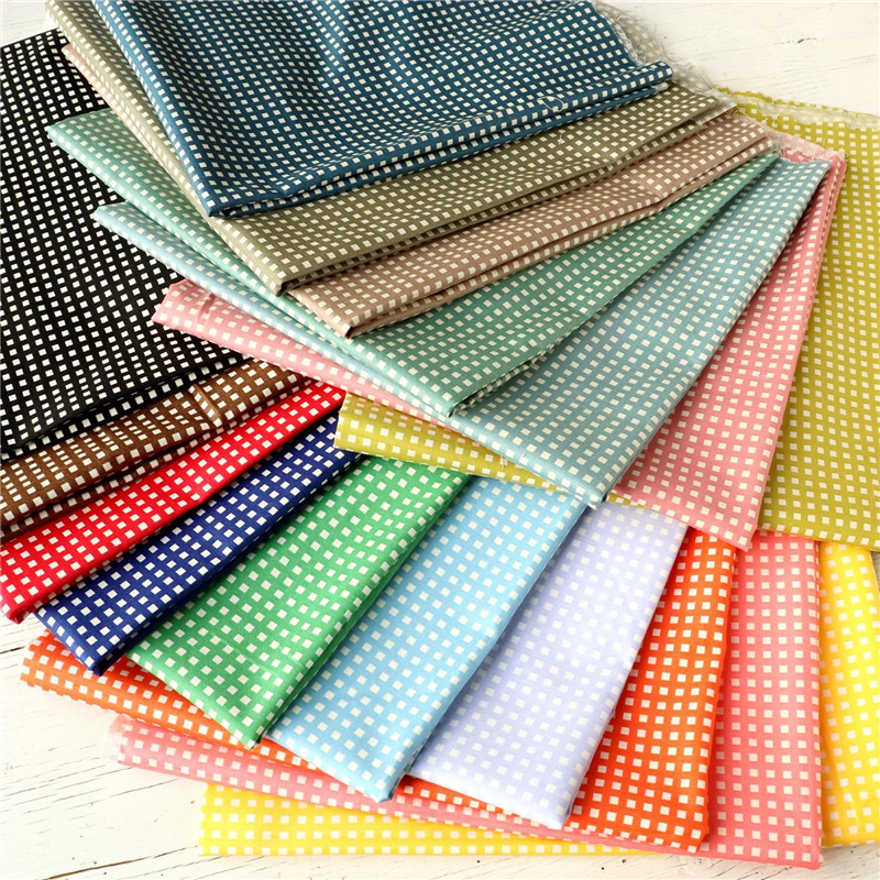 日本紐釦貿易 カラフルチェック柄 プリント生地 北欧風 布 Happy Sweet collection ピンク 巾約110cm×7m切売カット HS1287-2-7M 1枚（ご注文単位1枚）【直送品】