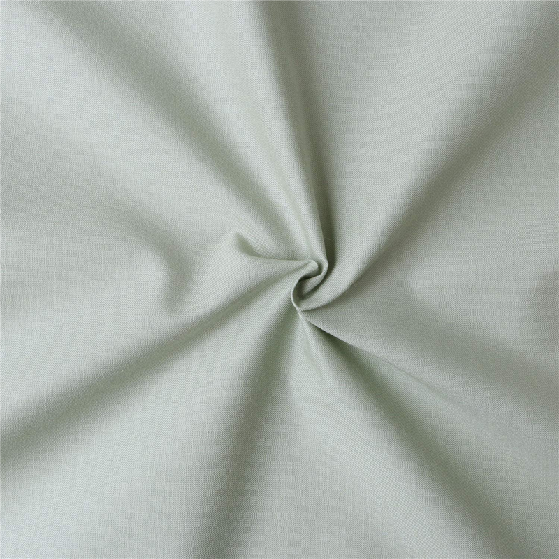 日本紐釦貿易 エイティスクエア 無地 生地 綿100% シャーティング ミストグリーン グリーン系 巾約108cm×1m切売カット KD4630-307-1M 1枚（ご注文単位1枚）【直送品】