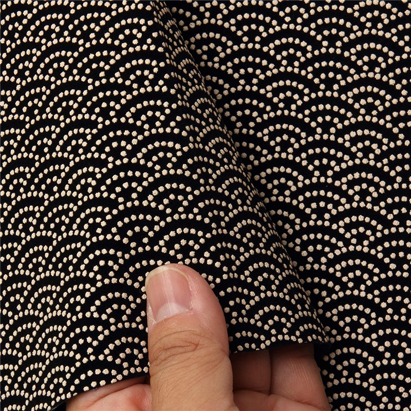 日本紐釦貿易 印伝調合皮スエードレザー生地 巾92cm×1m切売カット 青海波柄 白 KP4080-2A-1M 1枚（ご注文単位1枚）【直送品】