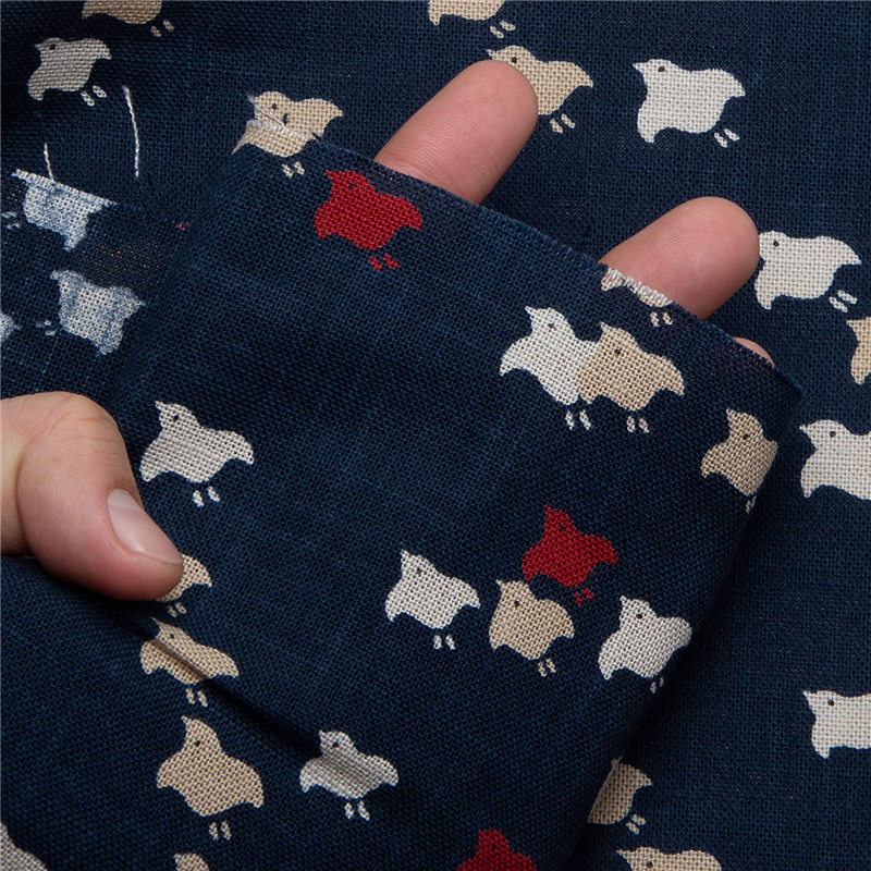 日本紐釦貿易 和風モダン柄生地 巾110cm×6m切売カット 千鳥柄 KP7090-135-6M 1枚（ご注文単位1枚）【直送品】