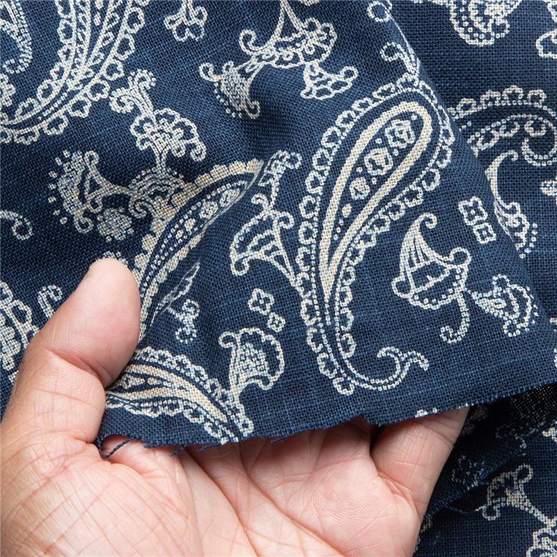 日本紐釦貿易 和風モダン柄生地 巾110cm×2m切売カット ペイズリー柄 KP7090-25-2M 1枚（ご注文単位1枚）【直送品】