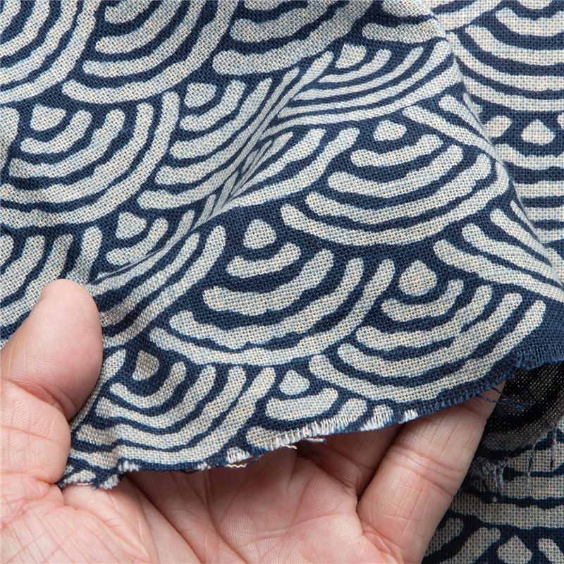 日本紐釦貿易 和風モダン柄生地 巾110cm×6m切売カット 青海波柄 KP7090-4-6M 1枚(ご注文単位1枚)【直送品】