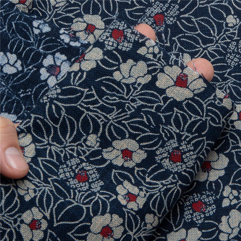 日本紐釦貿易 和風モダン柄生地 巾110cm×5m切売カット つばき柄 KP7090-55-5M 1枚（ご注文単位1枚）【直送品】