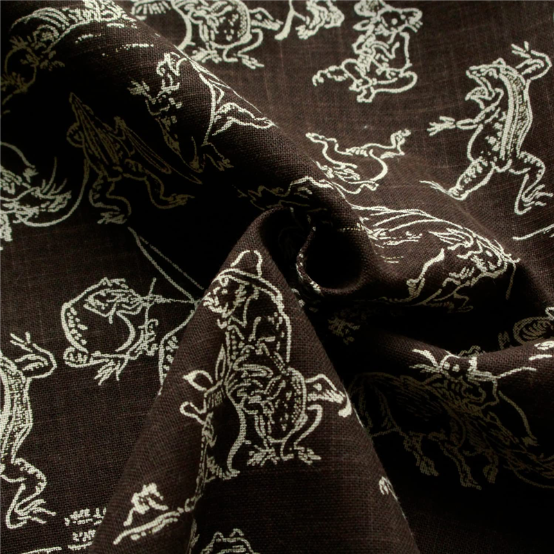 日本紐釦貿易 鳥獣戯画 むら糸藍染調 プリント生地 ダークブラウン×ベージュ線 巾約110cm 2mカット KW7070-7F-2M 1枚（ご注文単位1枚）【直送品】