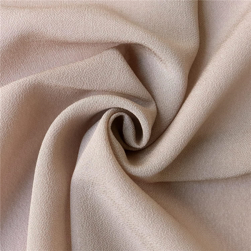 >日本紐釦貿易 一越ちりめん 無地 巾約70cm 3mカット 薄柿 PIC -55-3M 1枚（ご注文単位1枚）【直送品】