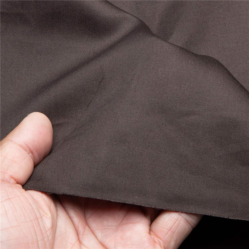 日本紐釦貿易 綿サテン生地 巾108cm×7m切売カット 茶 YS11063-72-7M 1枚（ご注文単位1枚）【直送品】