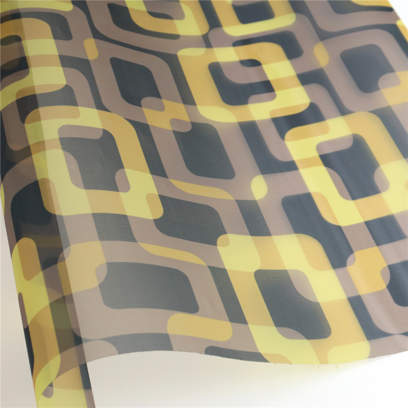 日本紐釦貿易 転写チュール 黒地黄色の四角 巾約68cm 2mカット F40392-1004-2M 1枚（ご注文単位1枚）【直送品】