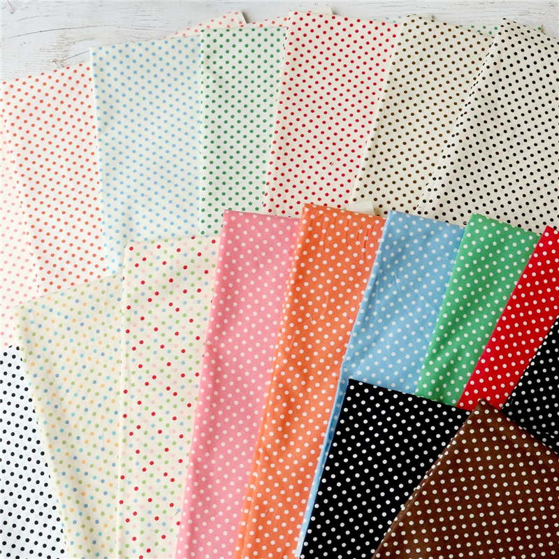 日本紐釦貿易 Happy Sweet Collection ドット小 スケア プリント生地 巾約110cm 生成×ブラウン 7mカット HS1283-16-7M 1枚（ご注文単位1枚）【直送品】