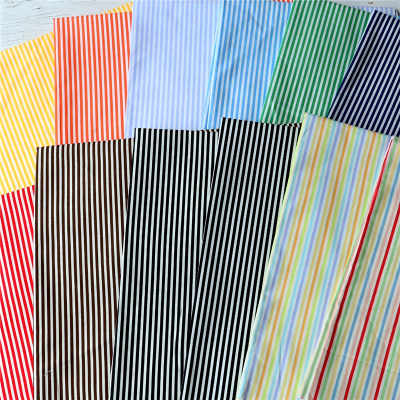 日本紐釦貿易 Happy Sweet Collection ストライプ細 スケア プリント生地 巾約110cm 水色×白 9mカット HS1281-4-9M 1枚（ご注文単位1枚）【直送品】