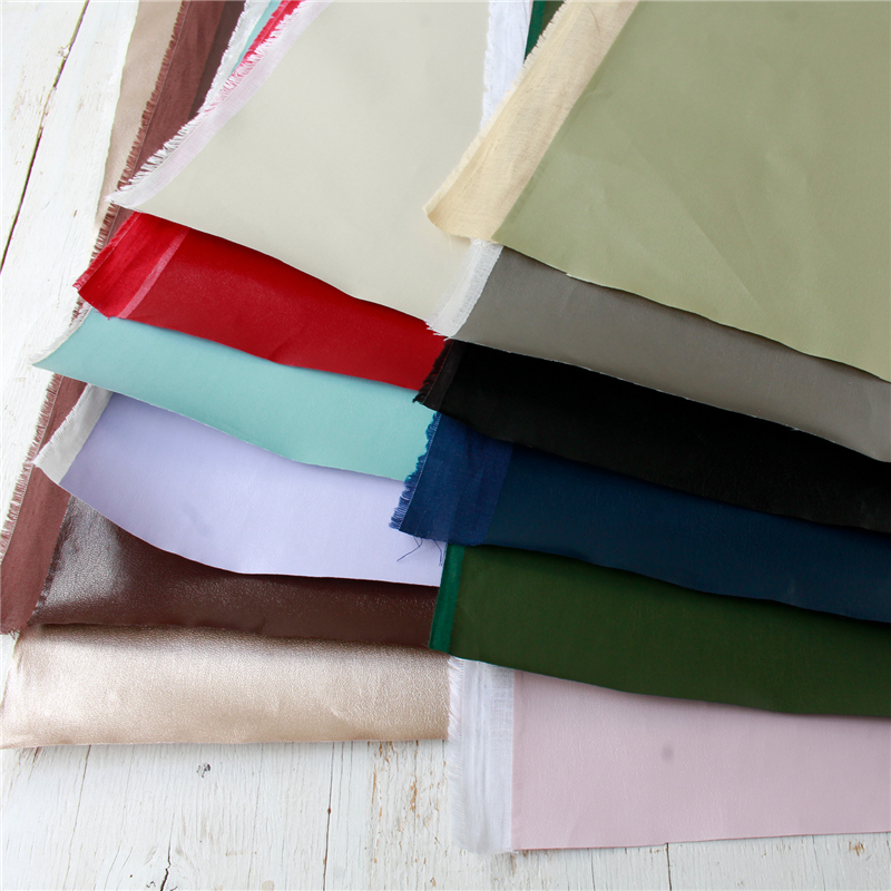 日本紐釦貿易 レザー裏地 接着無し 巾約95cm×4m切売カット BK/ブラック S-URAJI 1枚（ご注文単位1枚）【直送品】