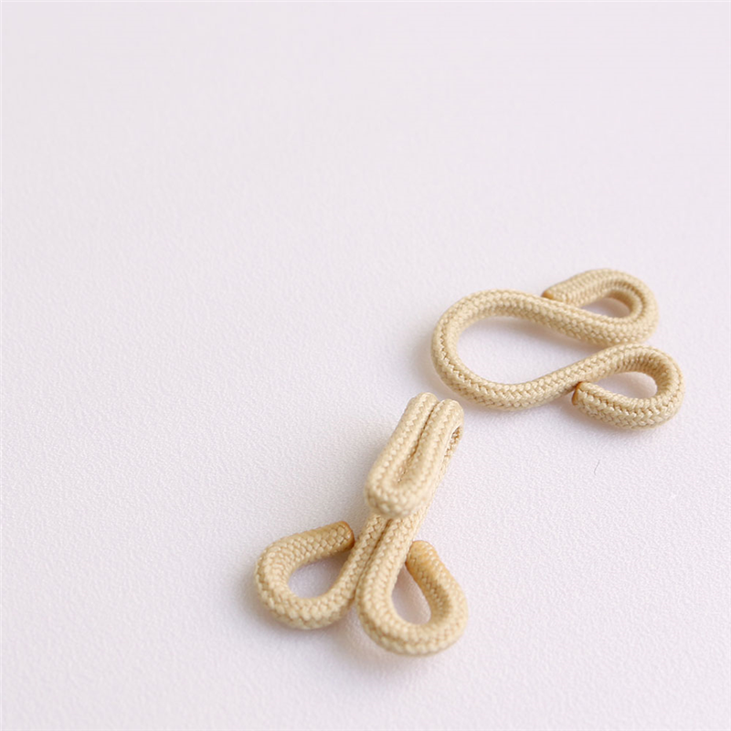 日本紐釦貿易 プリム(Prym) ファーフック 2cm×2.3cm 3セット ベージュ 261456 (ご注文単位1束)【直送品】