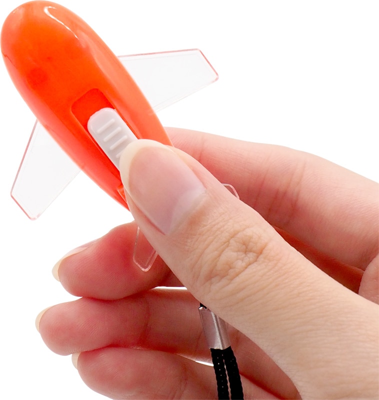 三洋堂 光るピカピカ飛行機ストラップ 24個/袋（ご注文単位40袋）【直送品】