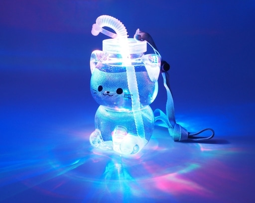 三洋堂 ピカピカ光る ネコちゃんボトル 1個(ご注文単位96個)【直送品】