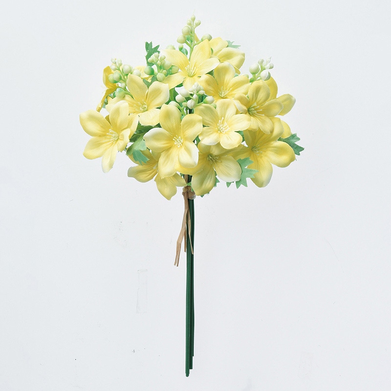 ソフトイエロー