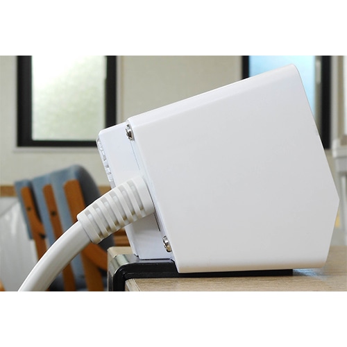 エスコ EA940CD-264 クランプ式タップ　（USB　typeA・C／白） 1個（ご注文単位1個）【直送品】