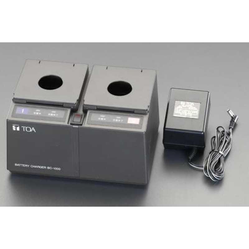 エスコ EA763CF-2A 充電器(ワイヤレスマイク用) 1個（ご注文単位1個）【直送品】