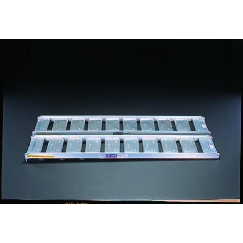 エスコ EA905MG-1 0.30x1.82m/0.5tonブリッジ(アルミ製) 1個（ご注文単位1個）【直送品】