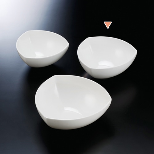 福井クラフト メラミン鉢 28cm 三角胴張深鉢 ホワイト 51353690 1個(ご注文単位1個)【直送品】