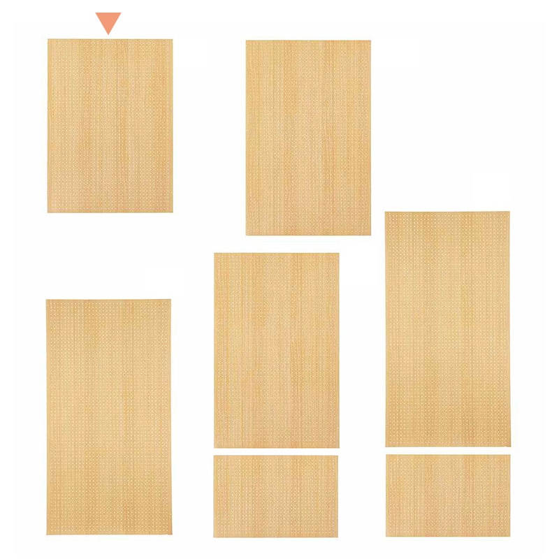 ストア・エキスプレス 店舗什器　ラテラル・ロコ　背面パネル　有孔 幅90×高さ135cm用　エクリュ 61-809-18-1 1枚（ご注文単位1枚）【直送品】