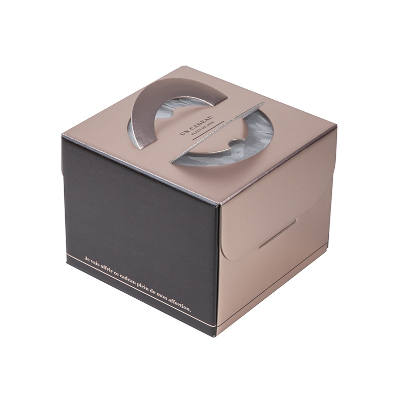 ヤマニパッケージ ケーキ箱 リュクスデコ 5号 金台紙付 DE-261TM 100セット/パック(ご注文単位1パック)【直送品】