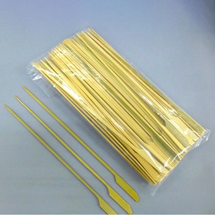 カトウ物産 鉄砲串　巾7.5mm 210mm　3530 100本/1パック （ご注文単位5パック）【直送品】