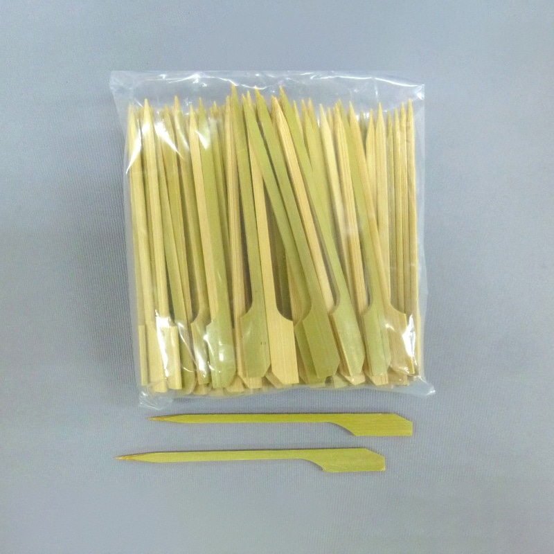 カトウ物産 鉄砲串　巾7.5mm 80mm　3067 100本/1パック （ご注文単位5パック）【直送品】