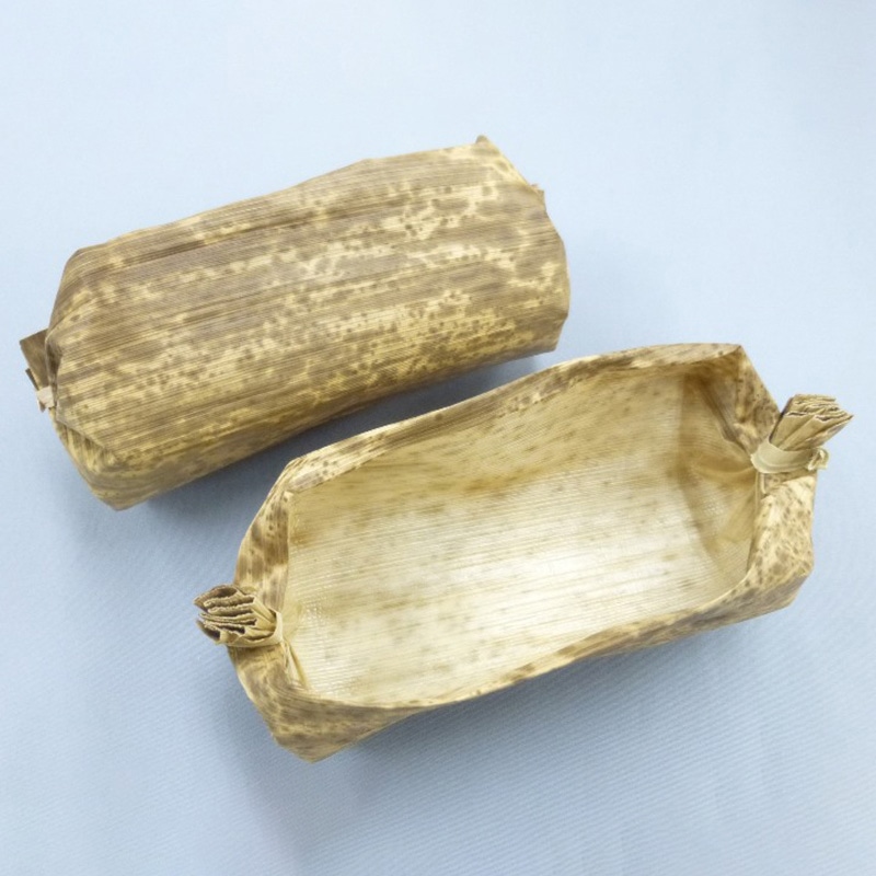 カトウ物産 竹皮筒容器　笹舟  7187 30枚/1パック（ご注文単位5パック）【直送品】