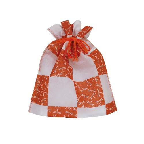 ㈱三和 不織布 和風柄巾着 チェック蜻蛉柄 SW2528CHTB-SK スカーレット 50枚/袋(ご注文単位1袋)【直送品】