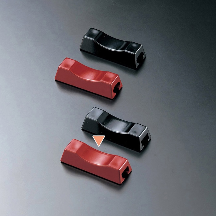 マイン 箸置き 四角用 朱赤 M10-982 10個/箱（ご 注文単位10箱）【直送品】