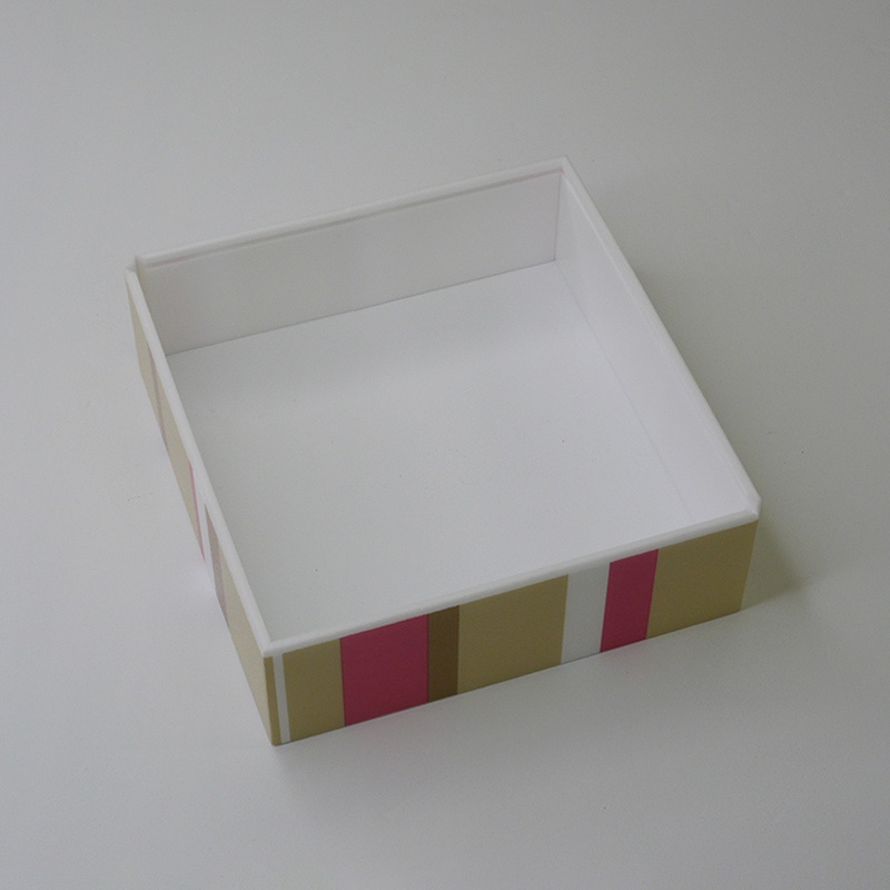 アクタ 丼容器 ワン折重 縁 56(50) フィレンツェ 50枚/束（ご注文単位8束）【直送品】