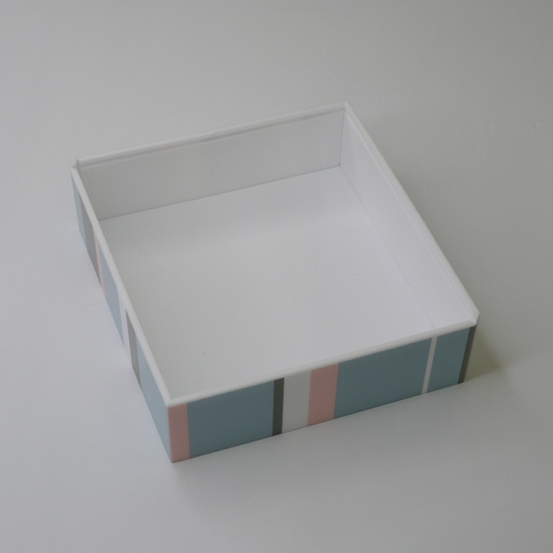 アクタ 丼容器 ワン折重 縁 56(50) コッツウォルズ 50枚/束（ご注文単位8束）【直送品】