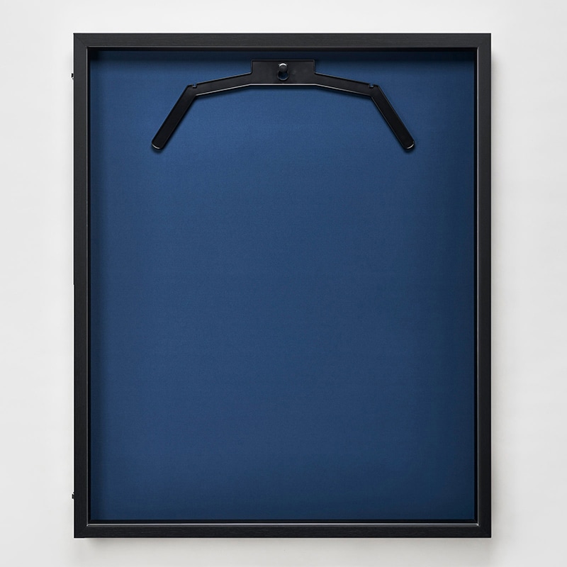 アルナ 前開き式ユニフォームケース ML　UVアクリル ビターフレーム／紺細布 1個（ご注文単位1個）【直送品】