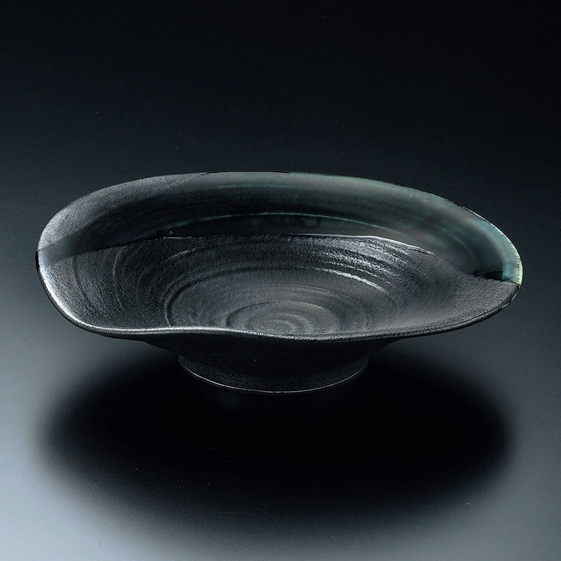 山万 01814-100 ゆず黒流し5.5ひねり浅鉢  1個（ご注文単位1個）【直送品】