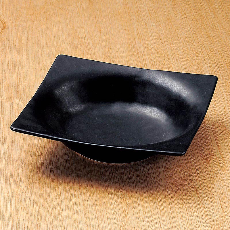 山万 02518-400 黒マット角盛鉢  1個（ご注文単位1個）【直送品】