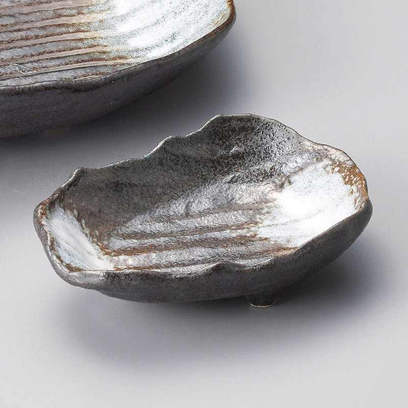 山万 04639-550 白吹黒水晶岩型千代久  1個（ご注文単位1個）【直送品】