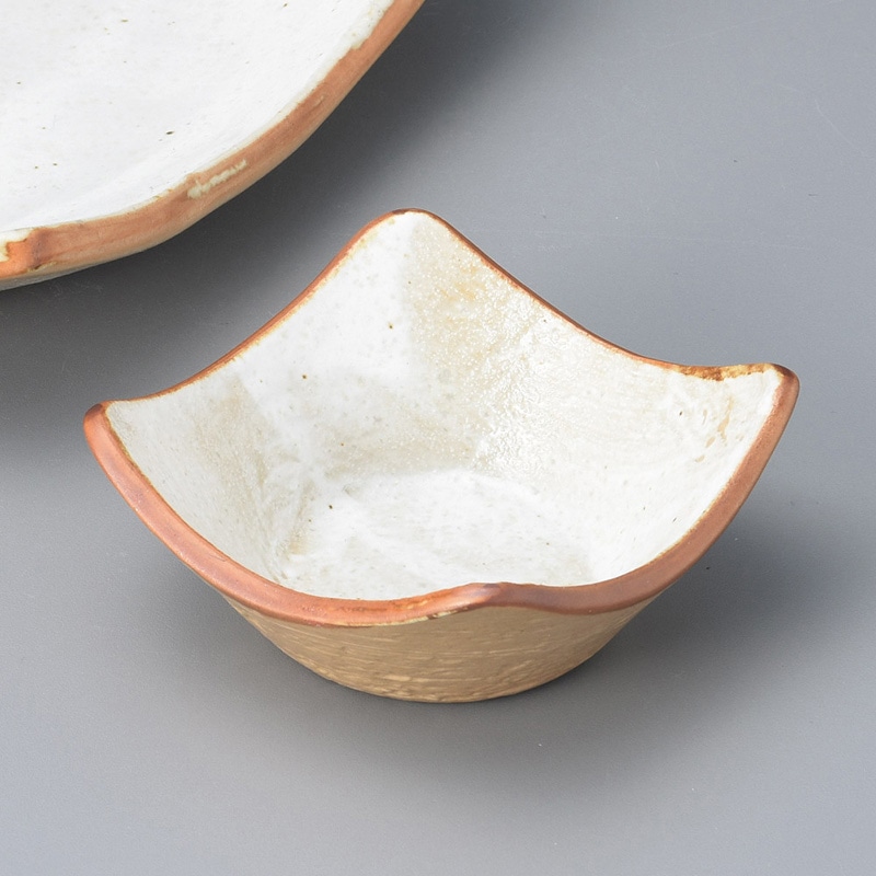 山万 04828-580 白油滴刷毛角珍味  1個（ご注文単位1個）【直送品】