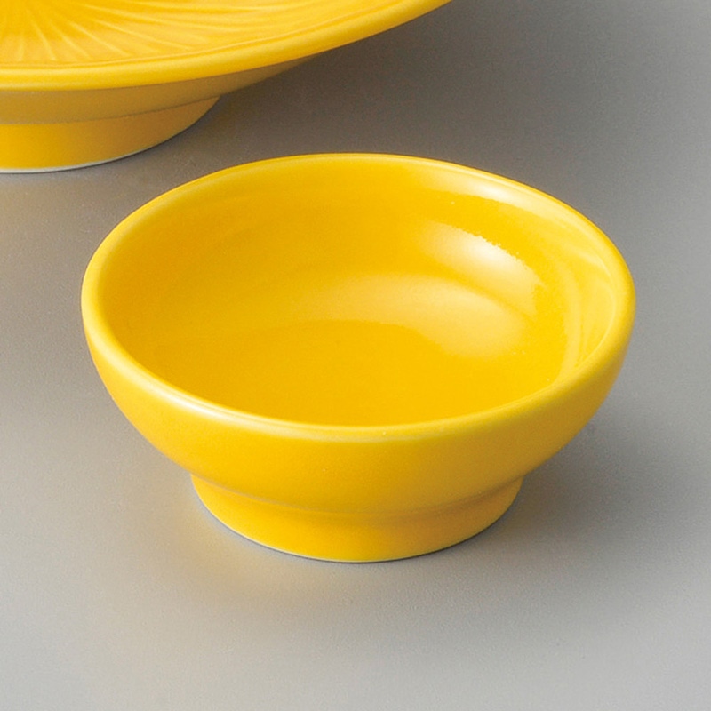 山万 04822-730 黄釉丸千代口(有田焼)  1個（ご注文単位1個）【直送品】