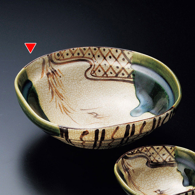 山万 04907-510 織部つばめ四方鉢(大)  1個（ご注文単位1個）【直送品】