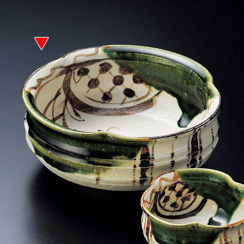 山万 05013-510 織部花5.0刺身鉢  1個（ご注文単位1個）【直送品】