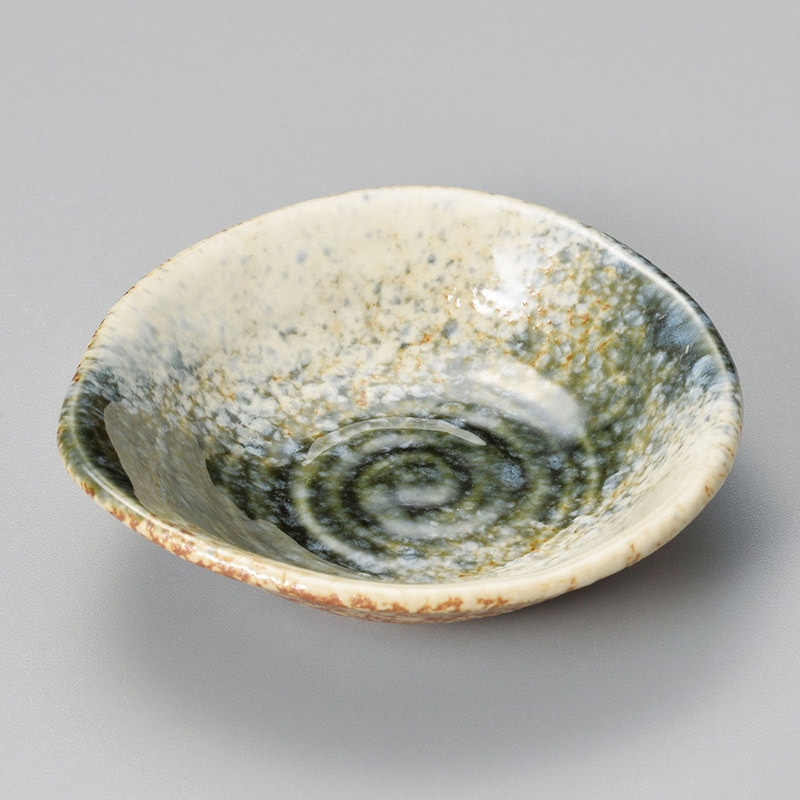 山万 05412-550 緑川変形3.3皿  1個（ご注文単位1個）【直送品】