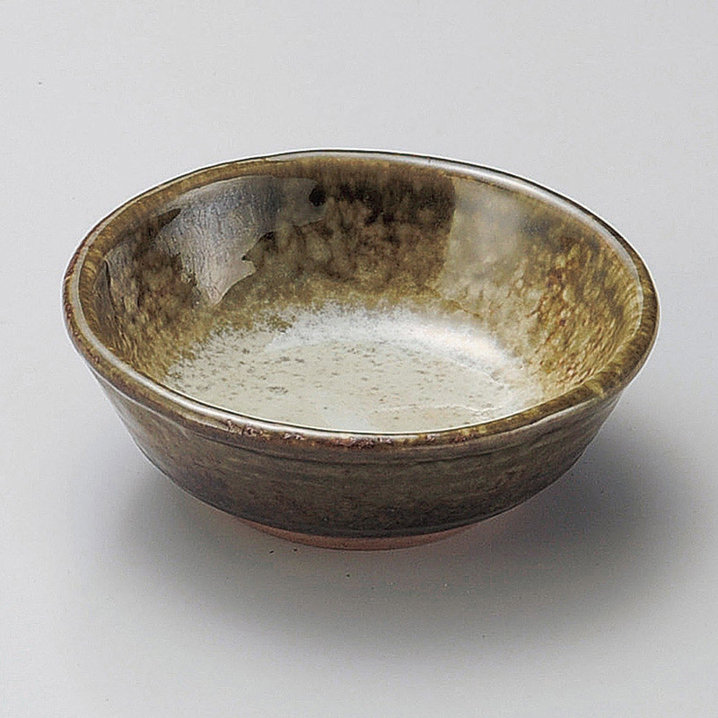 山万 05427-570 織部かすみ反3.0千代久  1個（ご注文単位1個）【直送品】