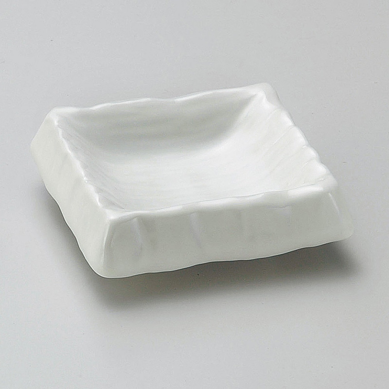 山万 05414-130 白マット荒彫角千代久  1個（ご注文単位1個）【直送品】