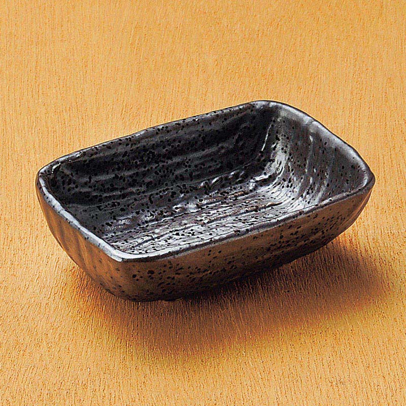 山万 05518-230 黒長角チョク  1個（ご注文単位1個）【直送品】