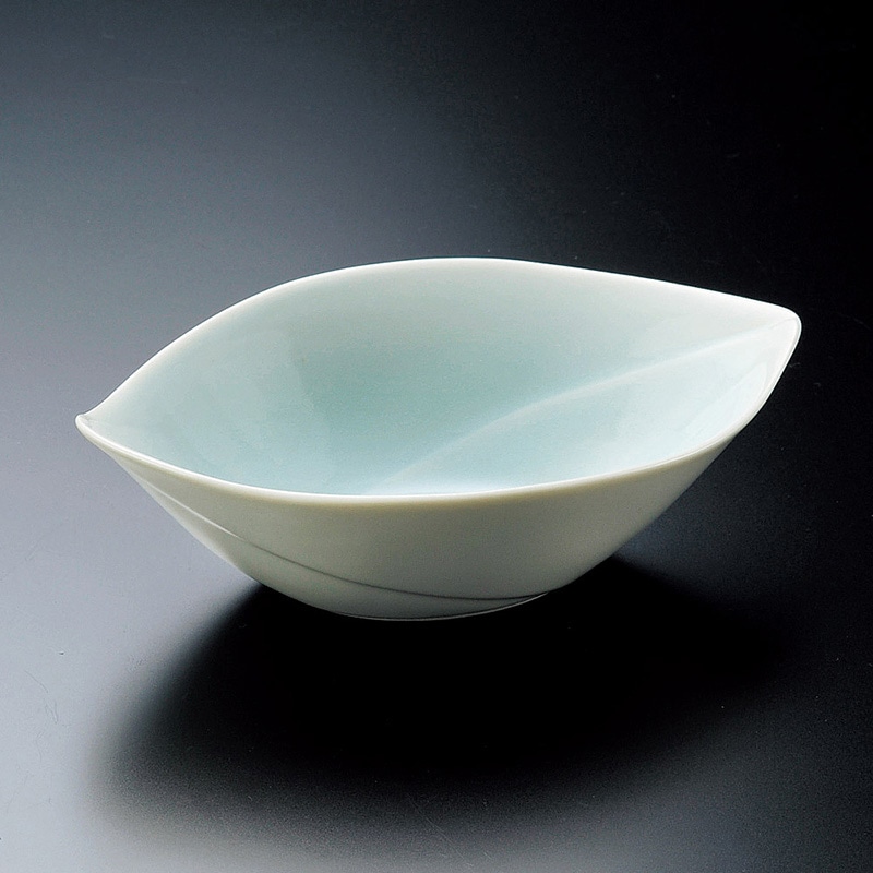 山万 06123-230 青白磁しずく小鉢 1個(ご注文単位1個)【直送品】
