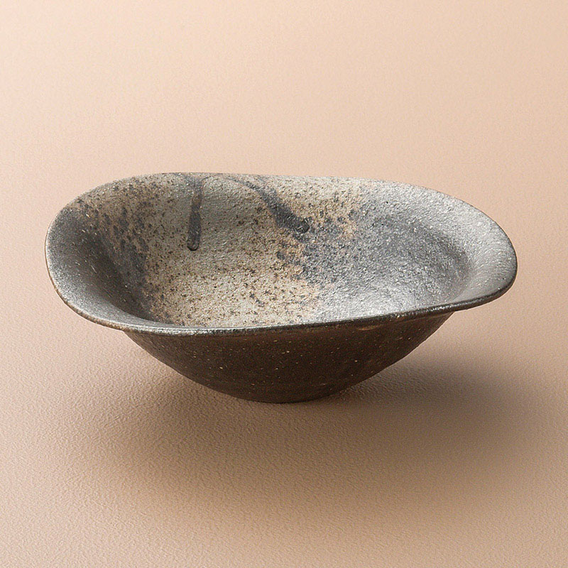 山万 06706-660 窯変5.6変形鉢(信楽焼)  1個（ご注文単位1個）【直送品】