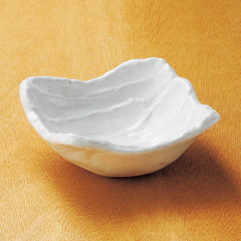 山万 07921-570 荒ソギ白小鉢(粉引風)  1個（ご注文単位1個）【直送品】